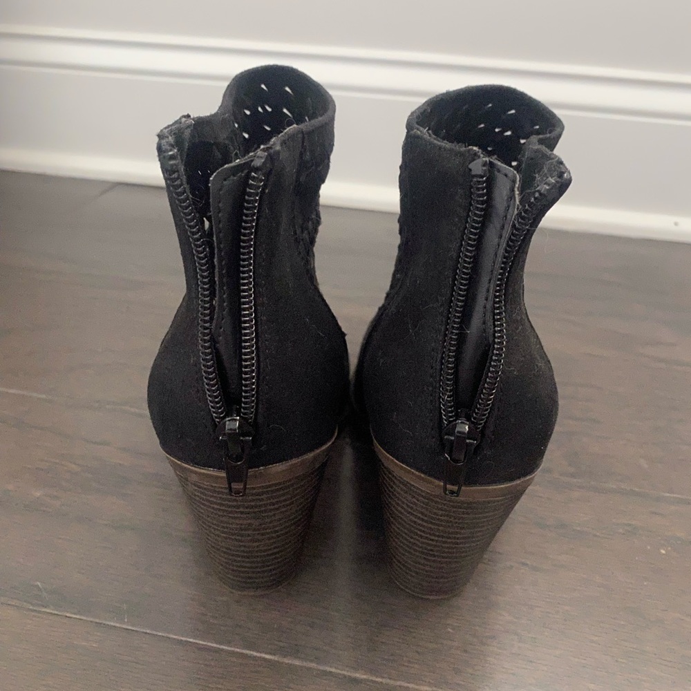 Fergie booties